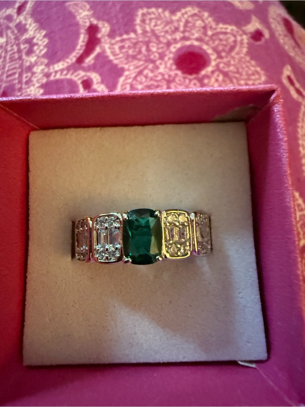 Emerald Center Stone Multi-Accent Women’s Ring